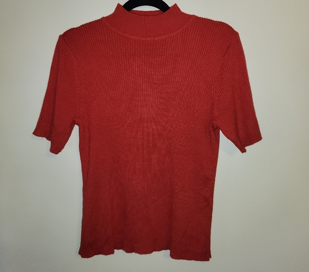 Sag Harbor Red Short Sleeve Top